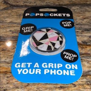 Marble Pop Socket